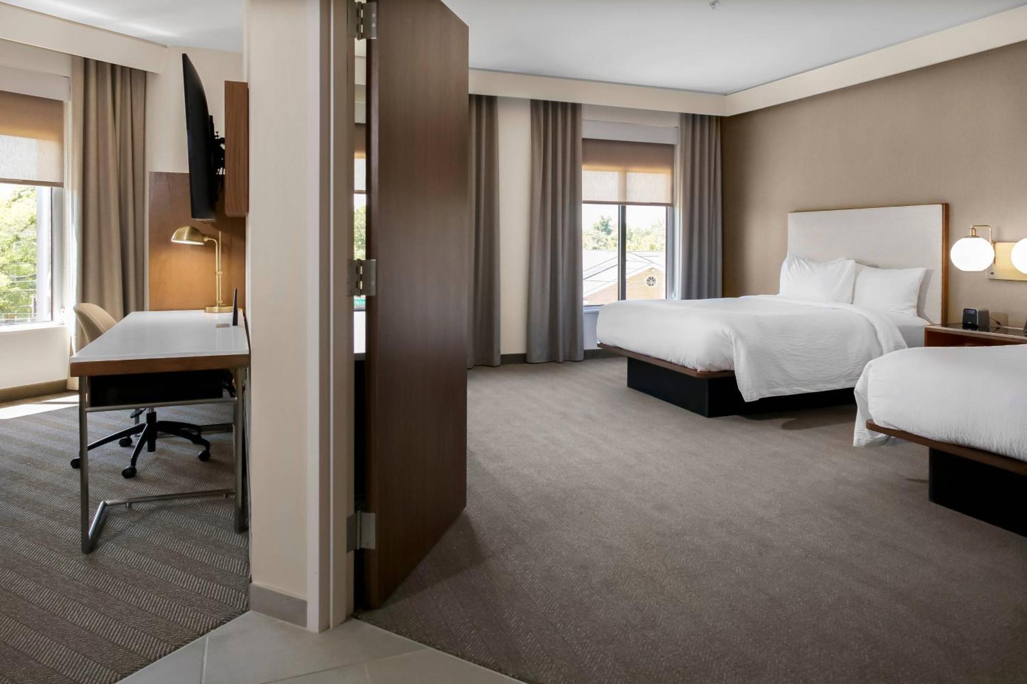 Courtyard By Marriott Thomasville Downtown Exterior photo